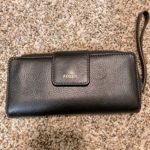 Fossil wallet